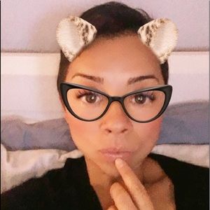 Meet your Posher, Christina